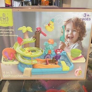 4-in-1 Dishwasher Playset - Green and Orange